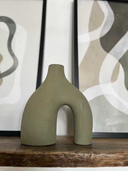 VASE SCULPTURAL - VERT SAUGE