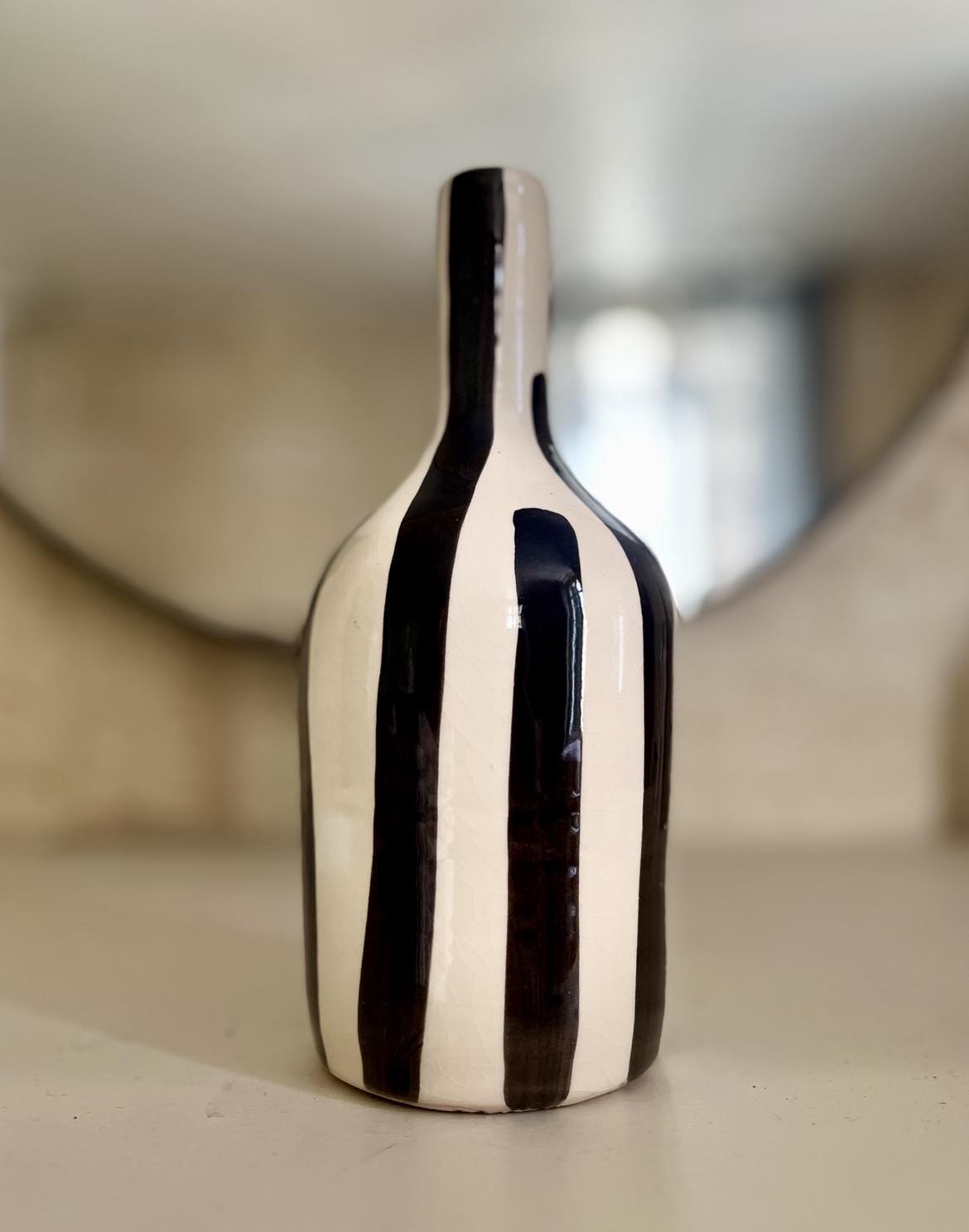 VASE BOUTEILLE - RAYURES NOIRES