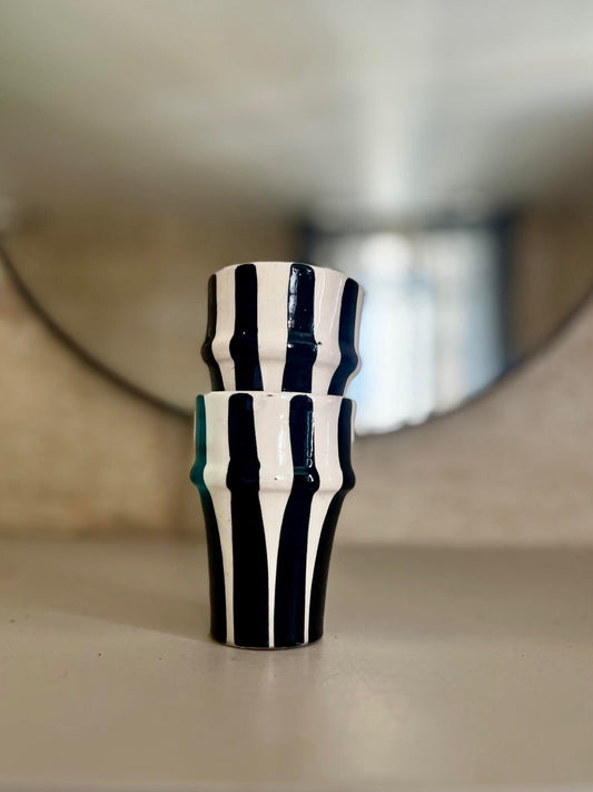 TASSES MOYENNES – RAYURES NOIRES